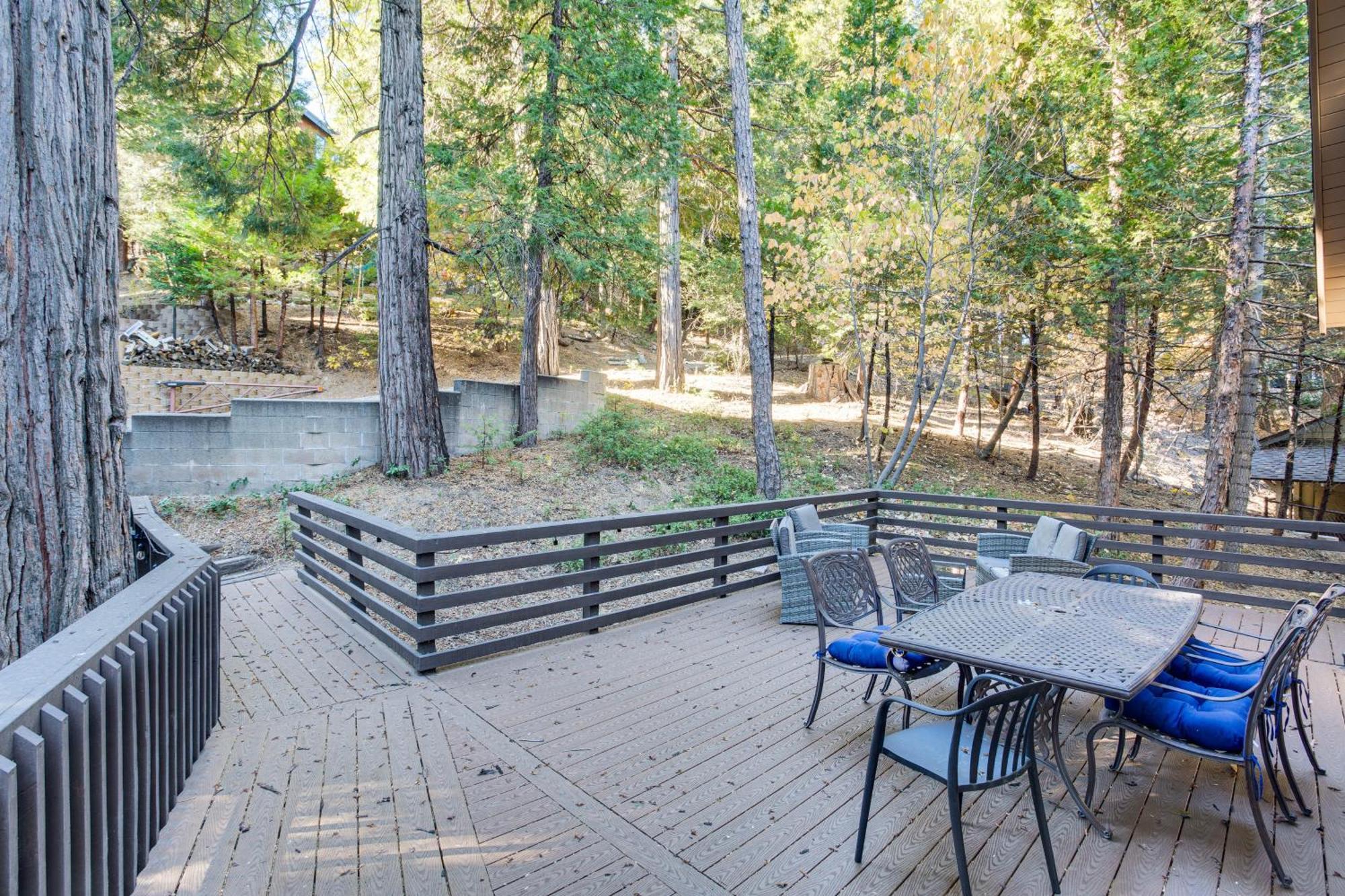 Lake Arrowhead Cabin Rental About 1 Mi To Village! Luaran gambar